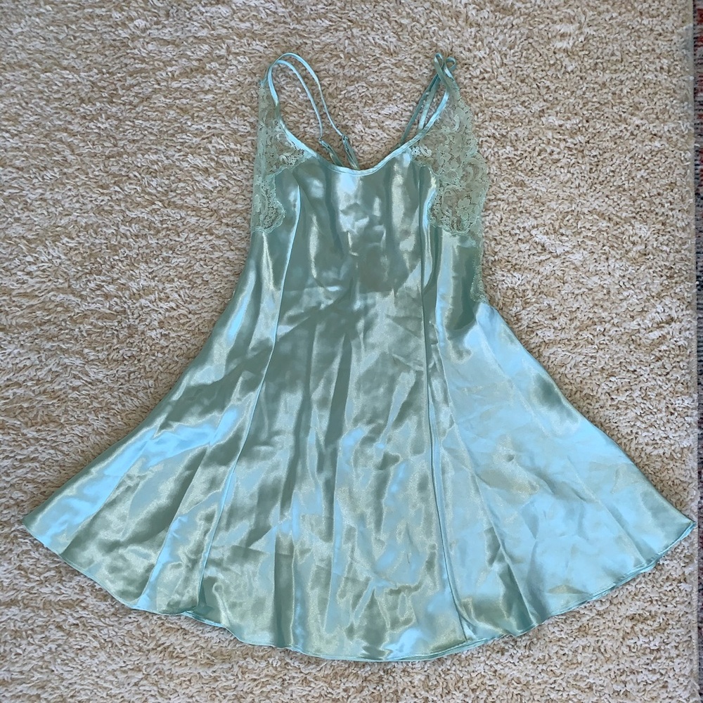 90’s Victoria’s Secret Slip